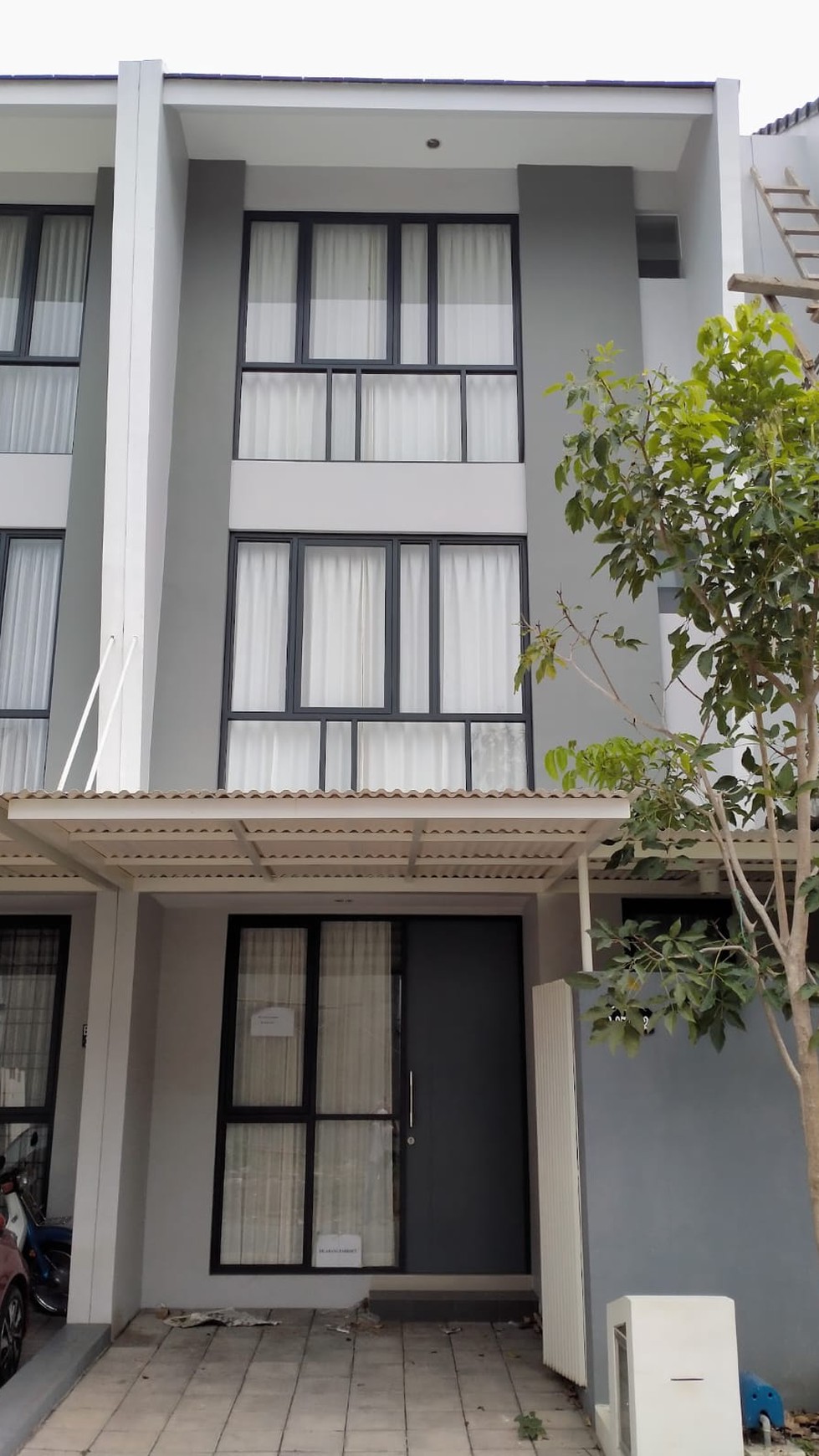 Rumah Cluster Serenade Royal Residence, Surabaya