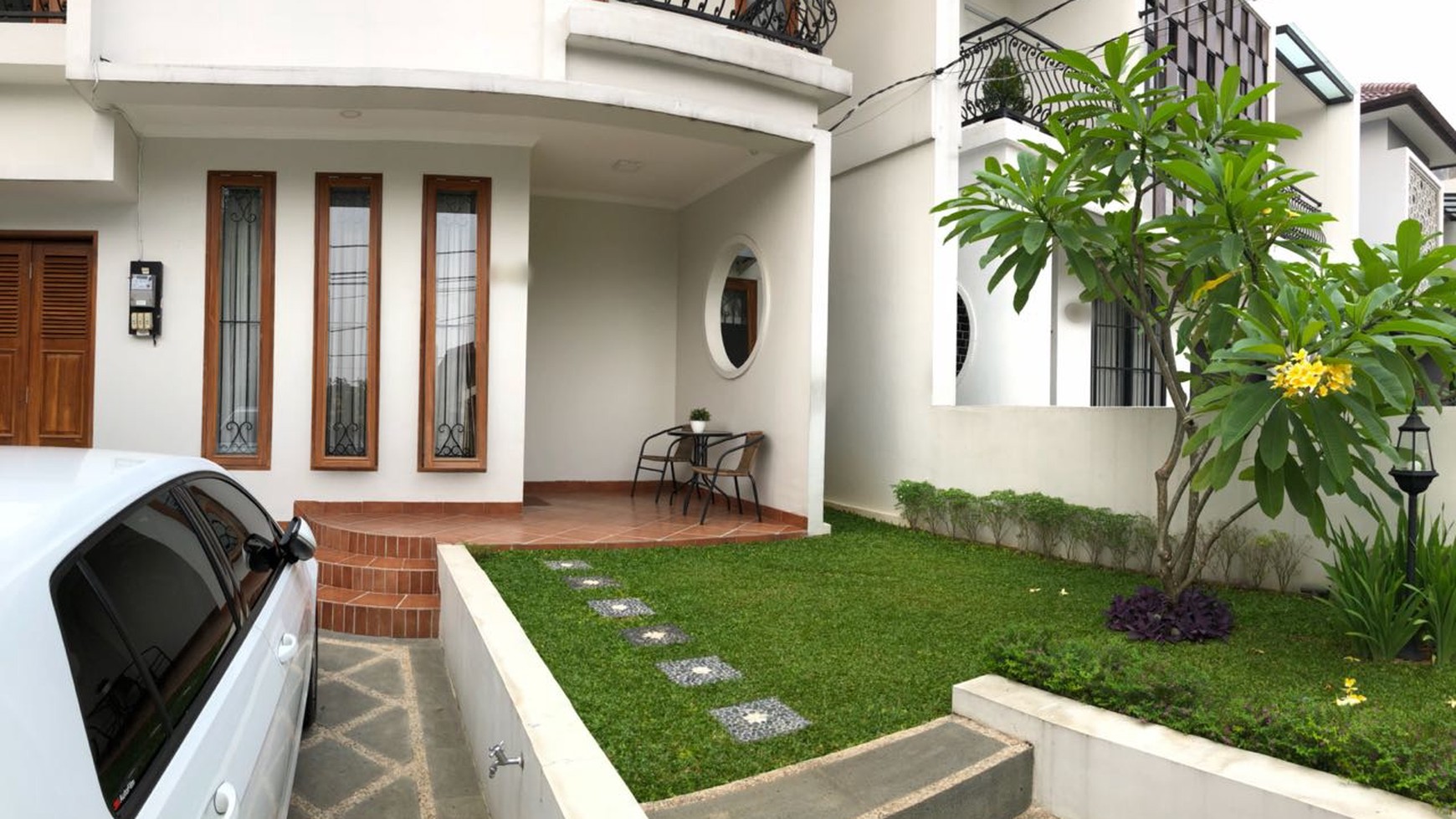 Hunian Furnish + Kolam Renang Di perumahan Bukit Permai Cibubur Jakarta Timur