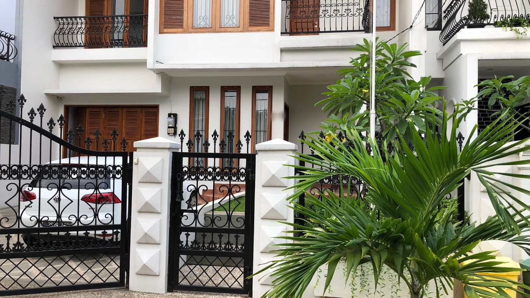 Hunian Furnish + Kolam Renang Di perumahan Bukit Permai Cibubur Jakarta Timur