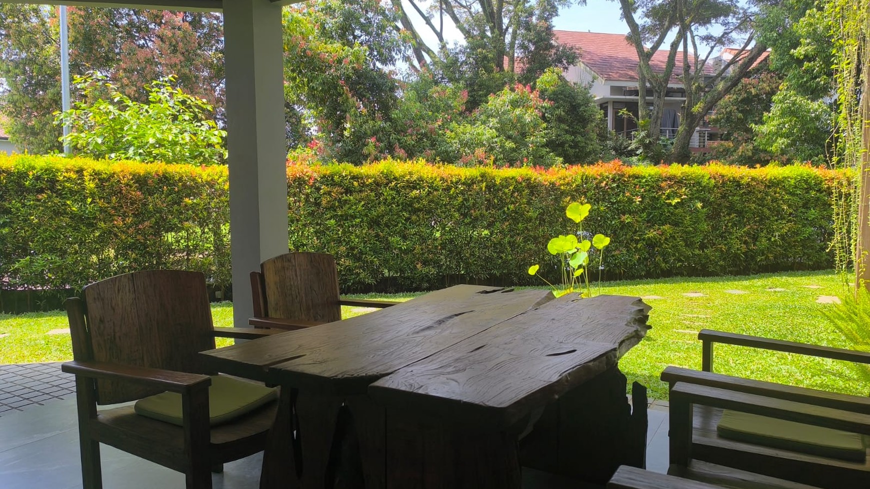 Rumah Bagus Siap Pakai di Tatar Mayang Sunda Kota Baru Parahyangan
