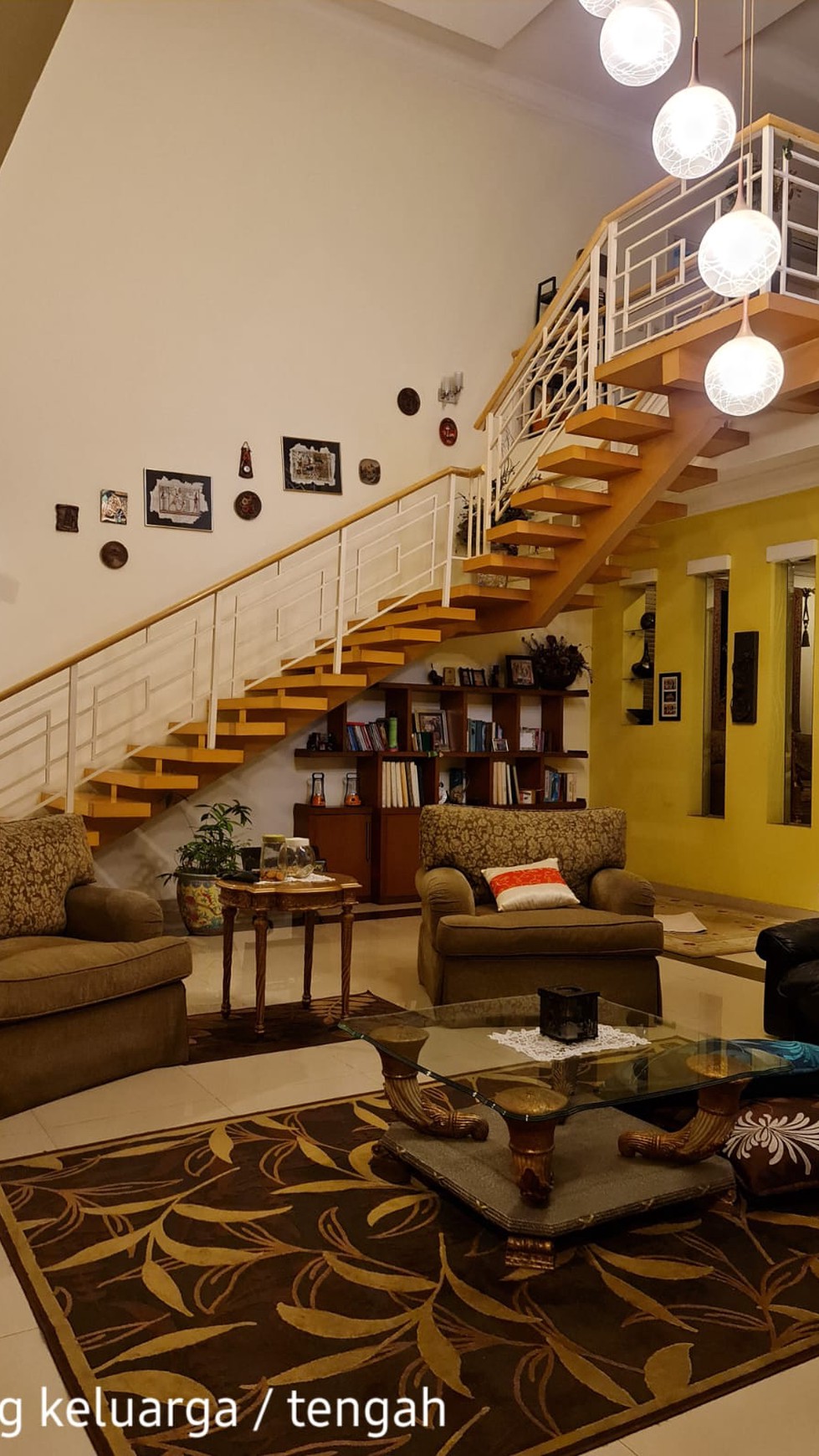 RUMAH MENTENG RESIDENCE - BINTARO SEKTOR 7 SEMI FURNISHED