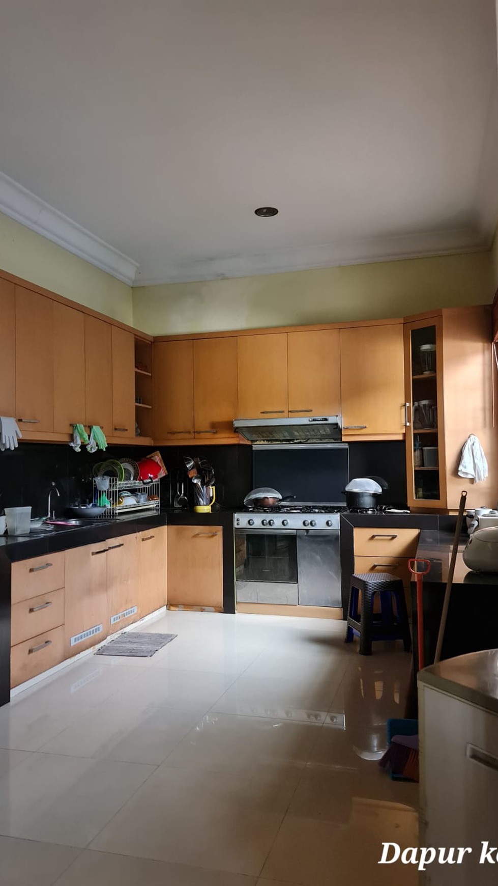 RUMAH MENTENG RESIDENCE - BINTARO SEKTOR 7 SEMI FURNISHED