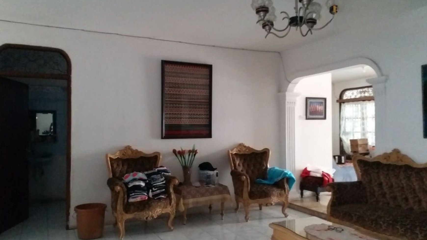 Rumah Dua Lantai Strategis Di Cawang Dan Hanya 3 Menit ke Jalam Dewi Sartika, Jakarta Timur