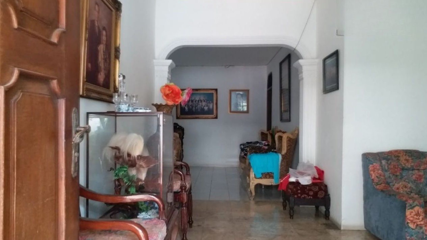 Rumah Dua Lantai Strategis Di Cawang Dan Hanya 3 Menit ke Jalam Dewi Sartika, Jakarta Timur