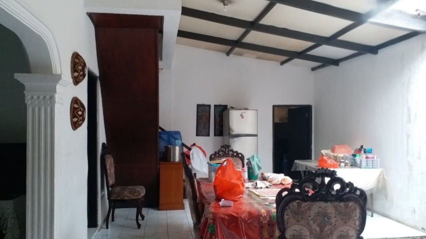 Rumah Dua Lantai Strategis Di Cawang Dan Hanya 3 Menit ke Jalam Dewi Sartika, Jakarta Timur