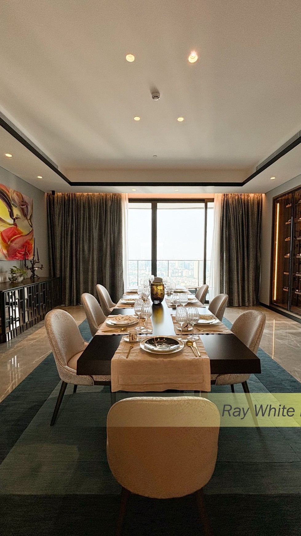 APARTEMEN THE REGENT RESIDENCE PETHOUSE 506sqm AT MANGKULUHUR CITY GATOT SUBROTO, JAKARTA SELATAN.