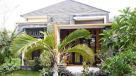 VILLA FOR SALE IN LOVINA