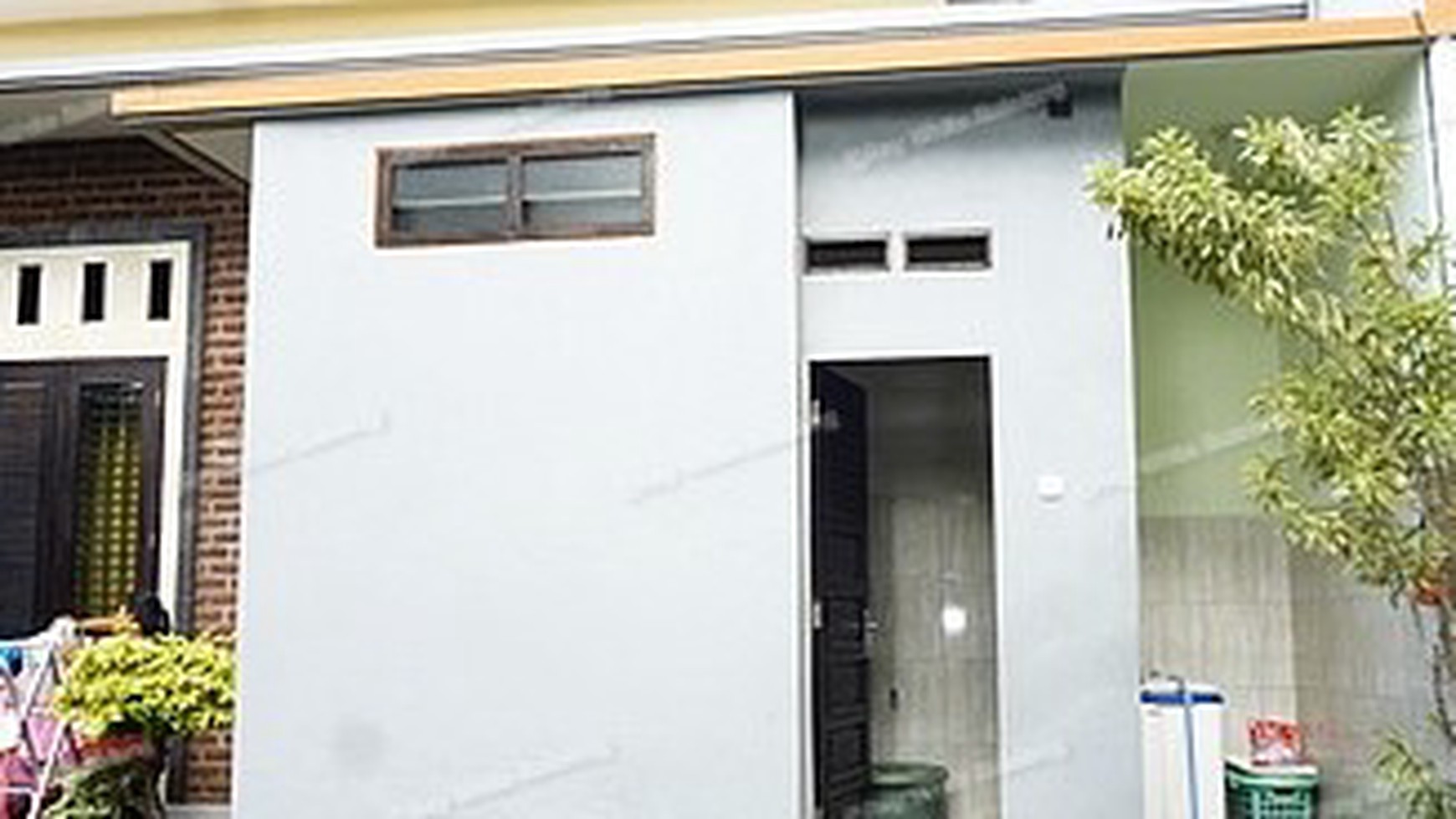 VILLA FOR SALE IN LOVINA
