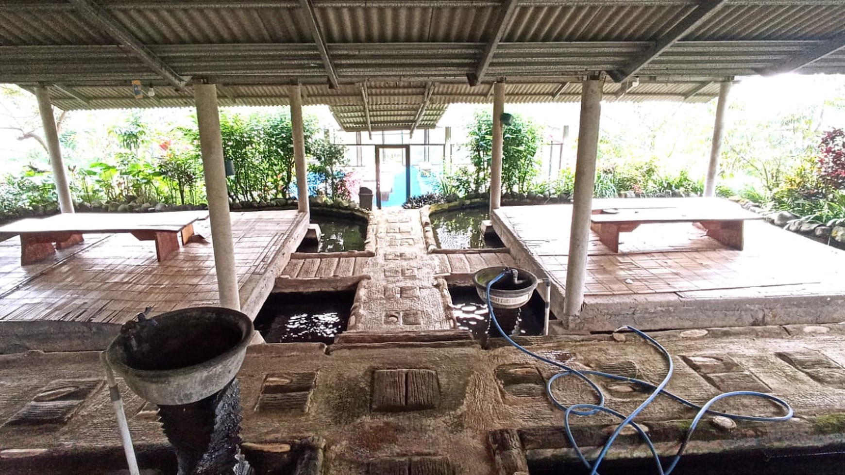 DIJUAL LAHAN USAHA KULINER, TRAWAS