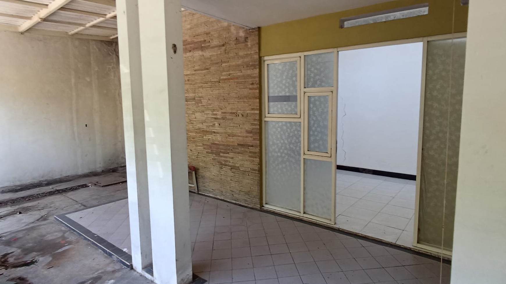DIJUAL RUMAH SIAP HUNI - VALENCIAN GARDEN, GEDANGAN