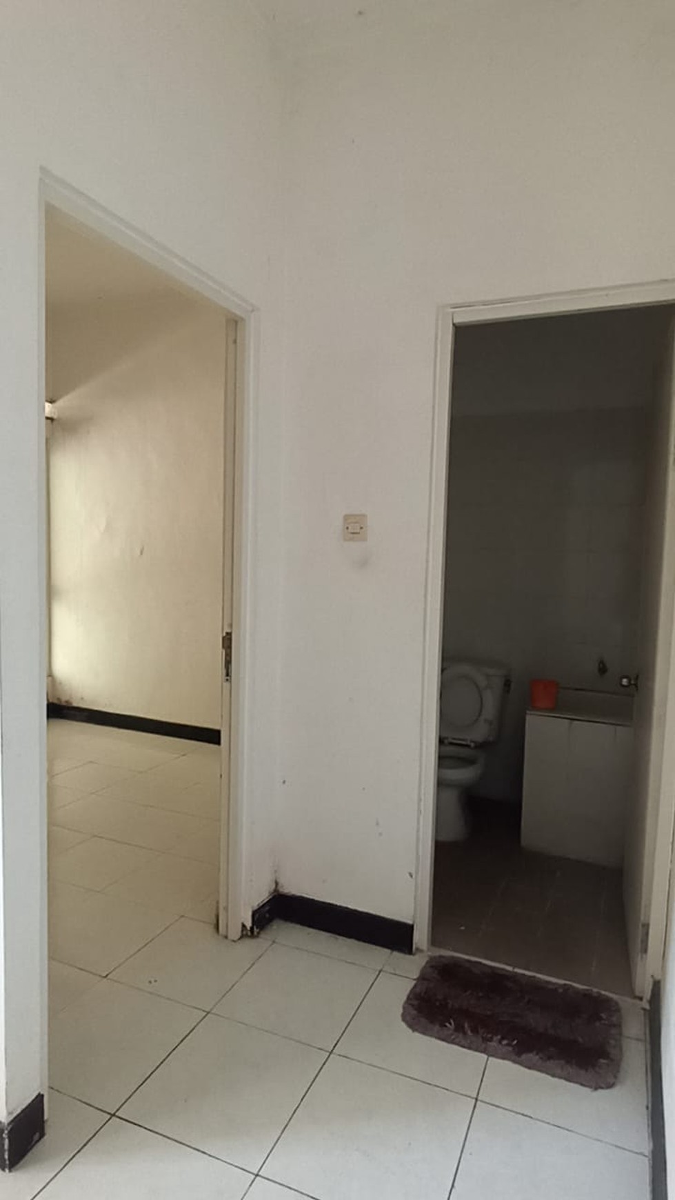 DIJUAL RUMAH SIAP HUNI - VALENCIAN GARDEN, GEDANGAN