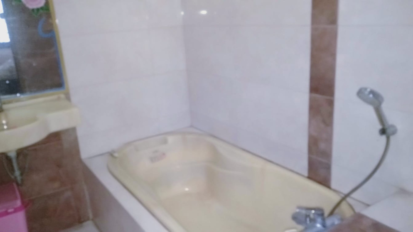 Dijual Cepat Rumah di Taman Pondok Legi, Waru -Sidoarjo