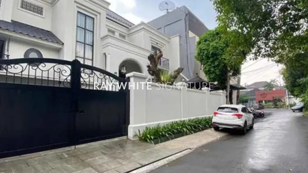 Dijual Rumah Bagus Layak Huni Di Panglima Polim Kebayoran Baru