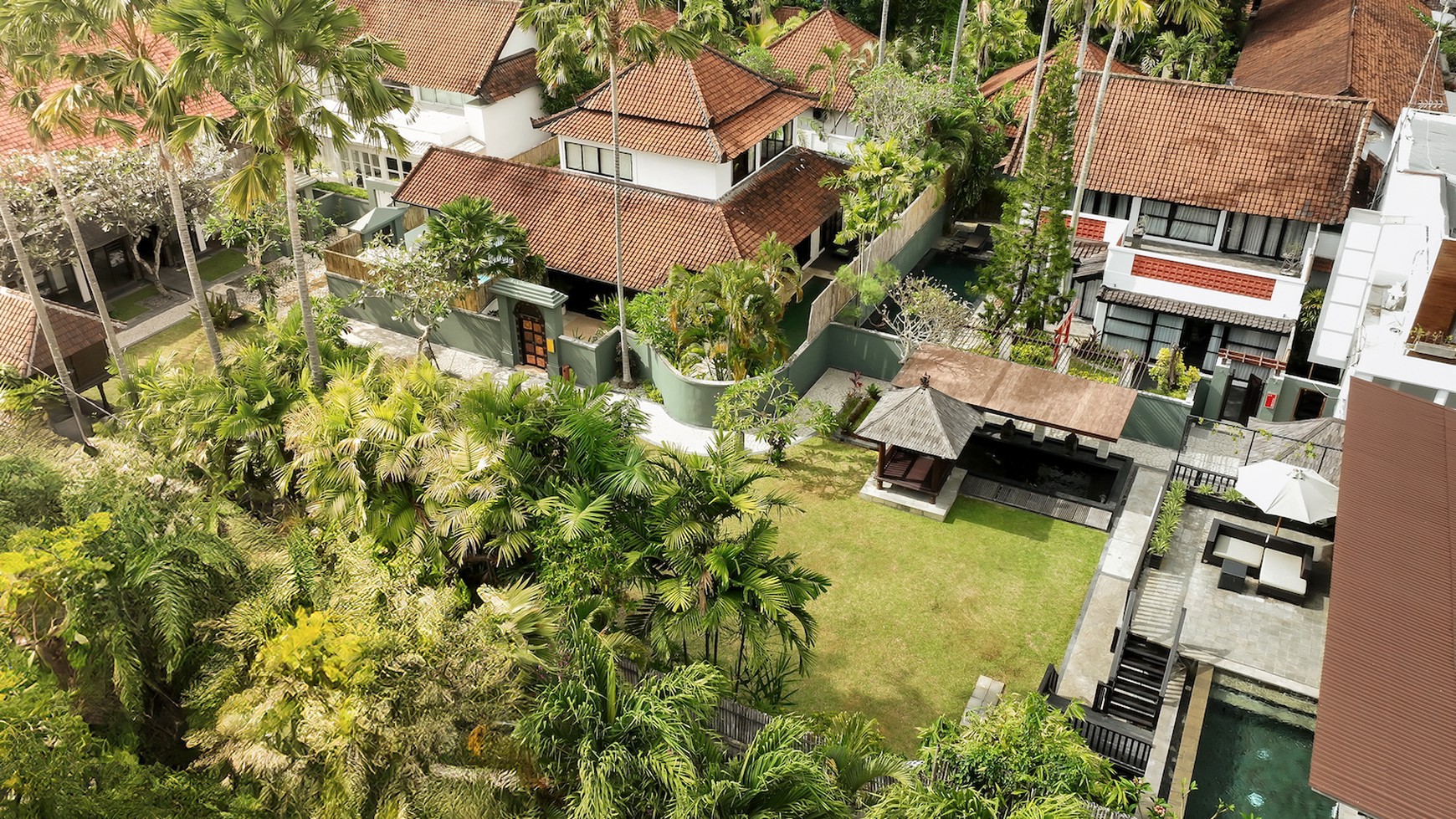 Luxurious Leasehold Villa In Heart Seminyak Drupadi Bali