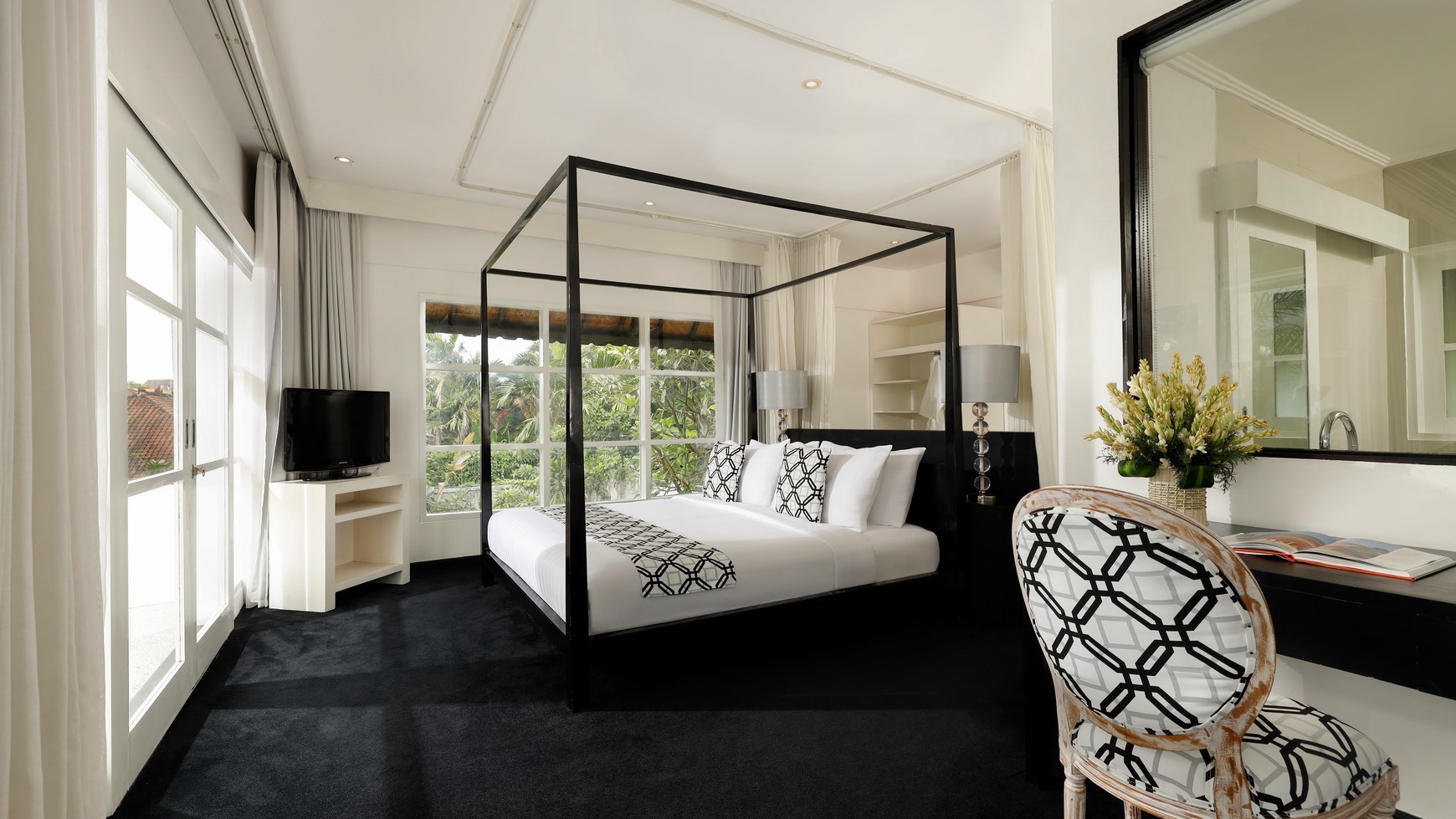 Luxurious Leasehold Villa In Heart Seminyak Drupadi Bali