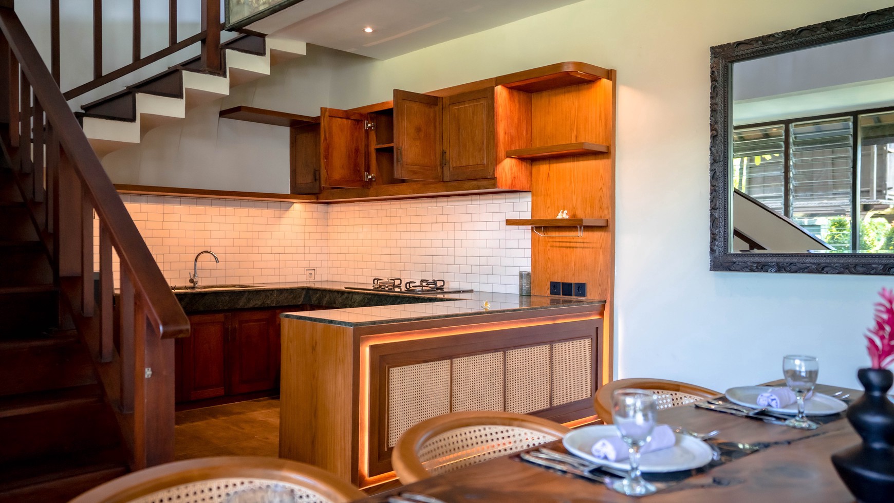Luxurious Leasehold Villa In Heart Seminyak Drupadi Bali