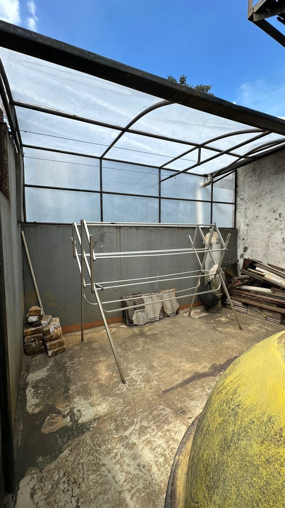 Rumah Tinggal Akses Jalan 2 Mobil Di Pondok Ranji Bintaro Tangerang