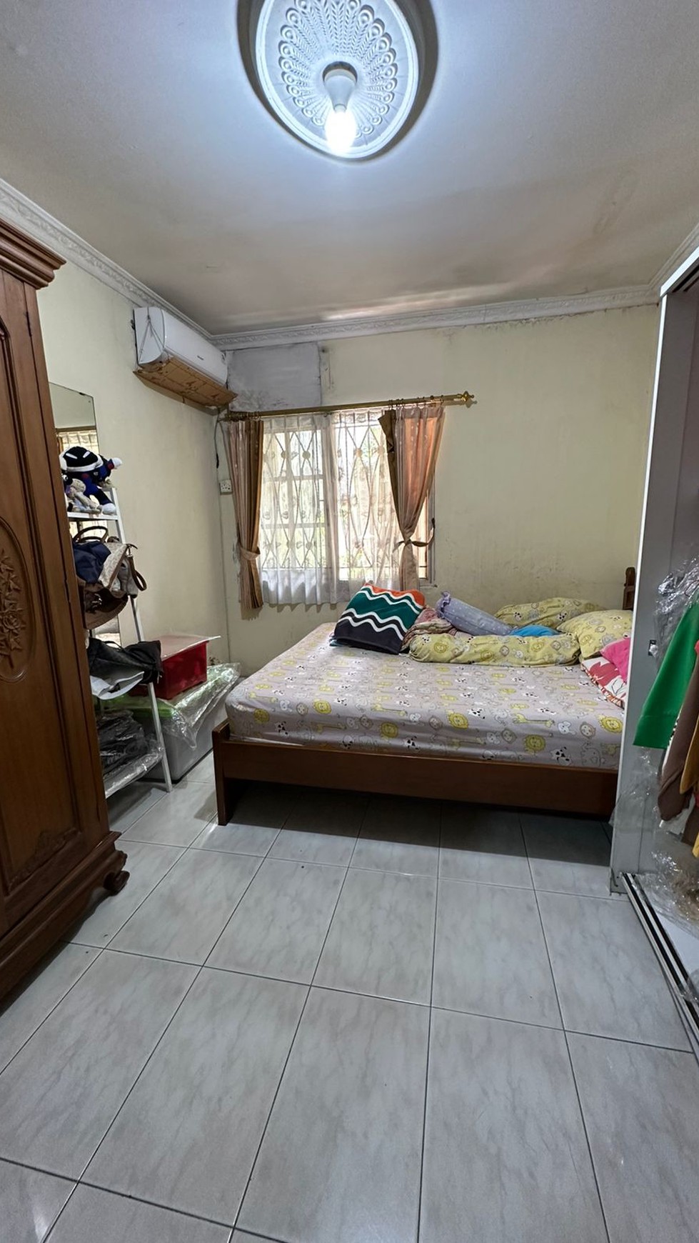 Rumah Tinggal Akses Jalan 2 Mobil Di Pondok Ranji Bintaro Tangerang