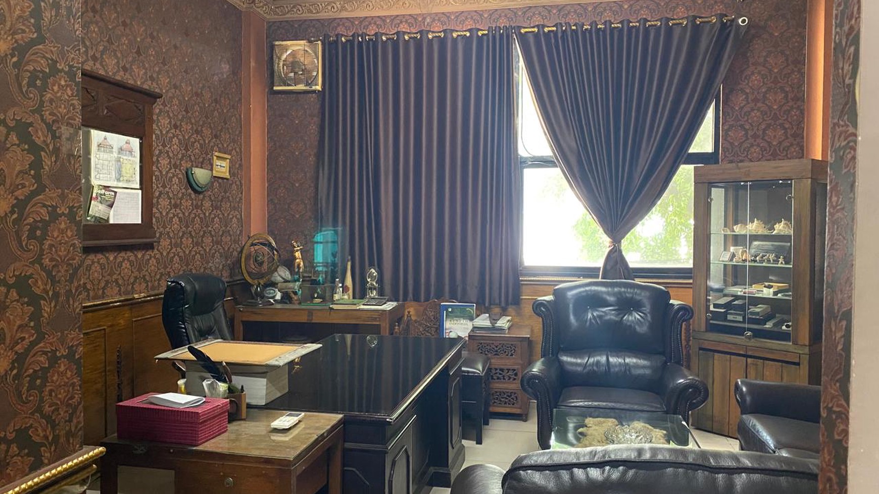 Ruko 3,5 Lantai di Lapangan Ros Bukit Duri
