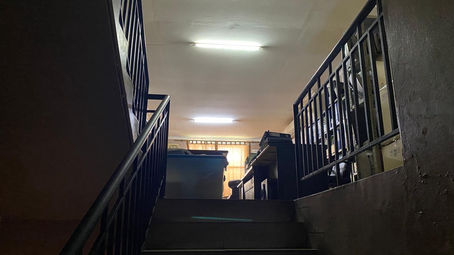 Ruko 3,5 Lantai di Lapangan Ros Bukit Duri