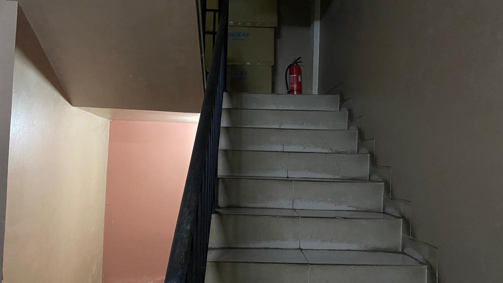 Ruko 3,5 Lantai di Lapangan Ros Bukit Duri