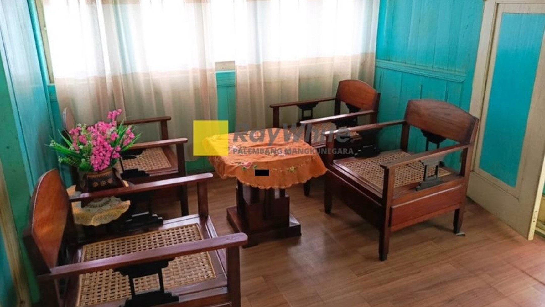 Rumah Tengah Kota