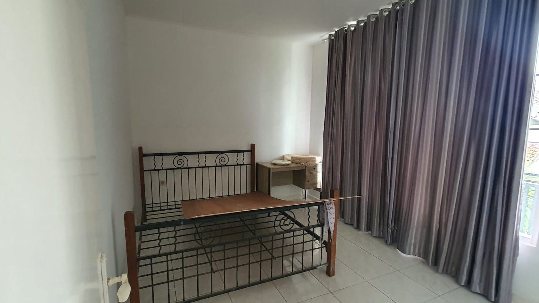 Rumah siap huni ,bagus di Bintaro Jaya 9