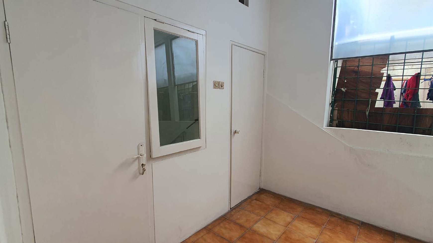Rumah siap huni ,bagus di Bintaro Jaya 9