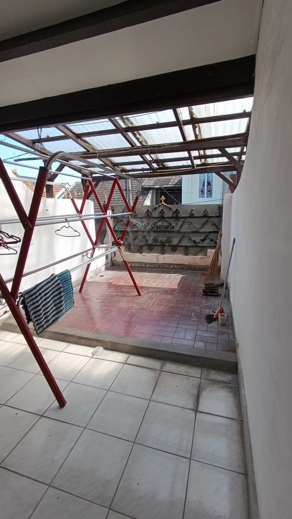 Di Jual Rumah di Komplek Kembang Larangan Jl. Jahe Larangan - Tangerang