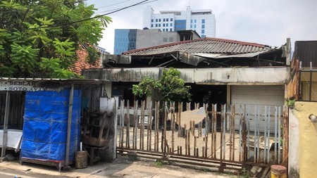 Di jual Rumah Tua Hitung Tanah di Jl Kebon Sirih Barat - Jakarta Pusat