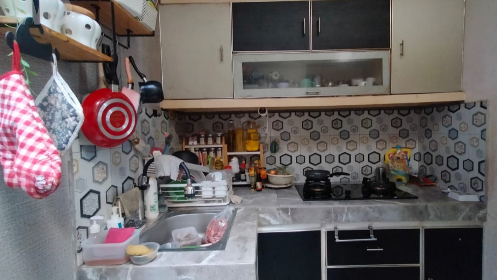 Rumah Dijual di Cluster Lemonade Garden Grand Wisata - Hunian Nyaman Siap Huni!