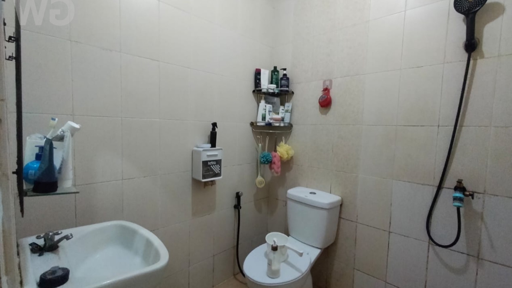 Rumah Dijual di Cluster Lemonade Garden Grand Wisata - Hunian Nyaman Siap Huni!
