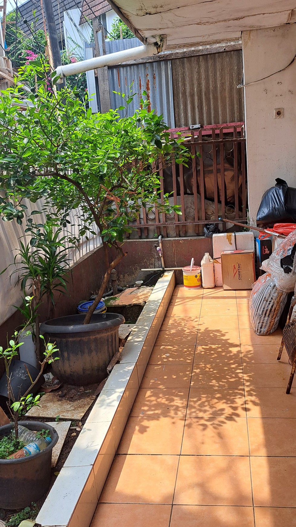 Dijual Rumah Lama sangat murah di Menteng, Jakarta Pusat.