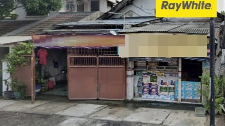 Dijual Rumah di Jalan Dukuh Kupang Surabaya