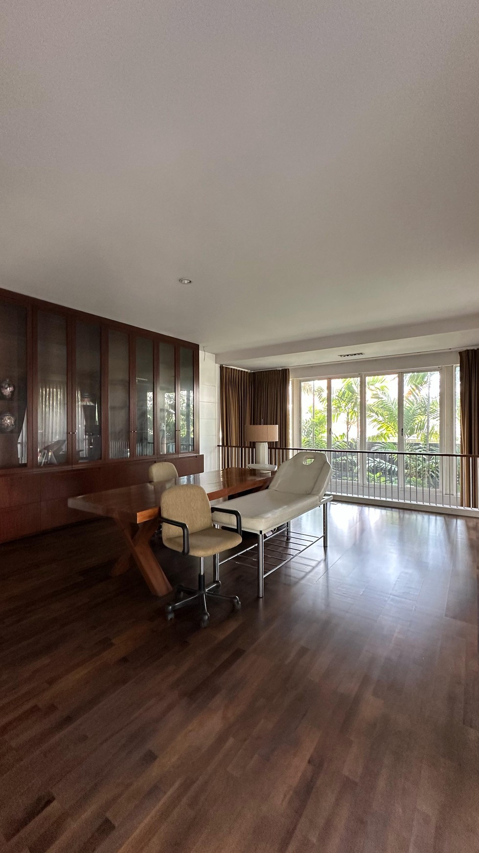 Rumah Dijual Darmo Hill Surabaya