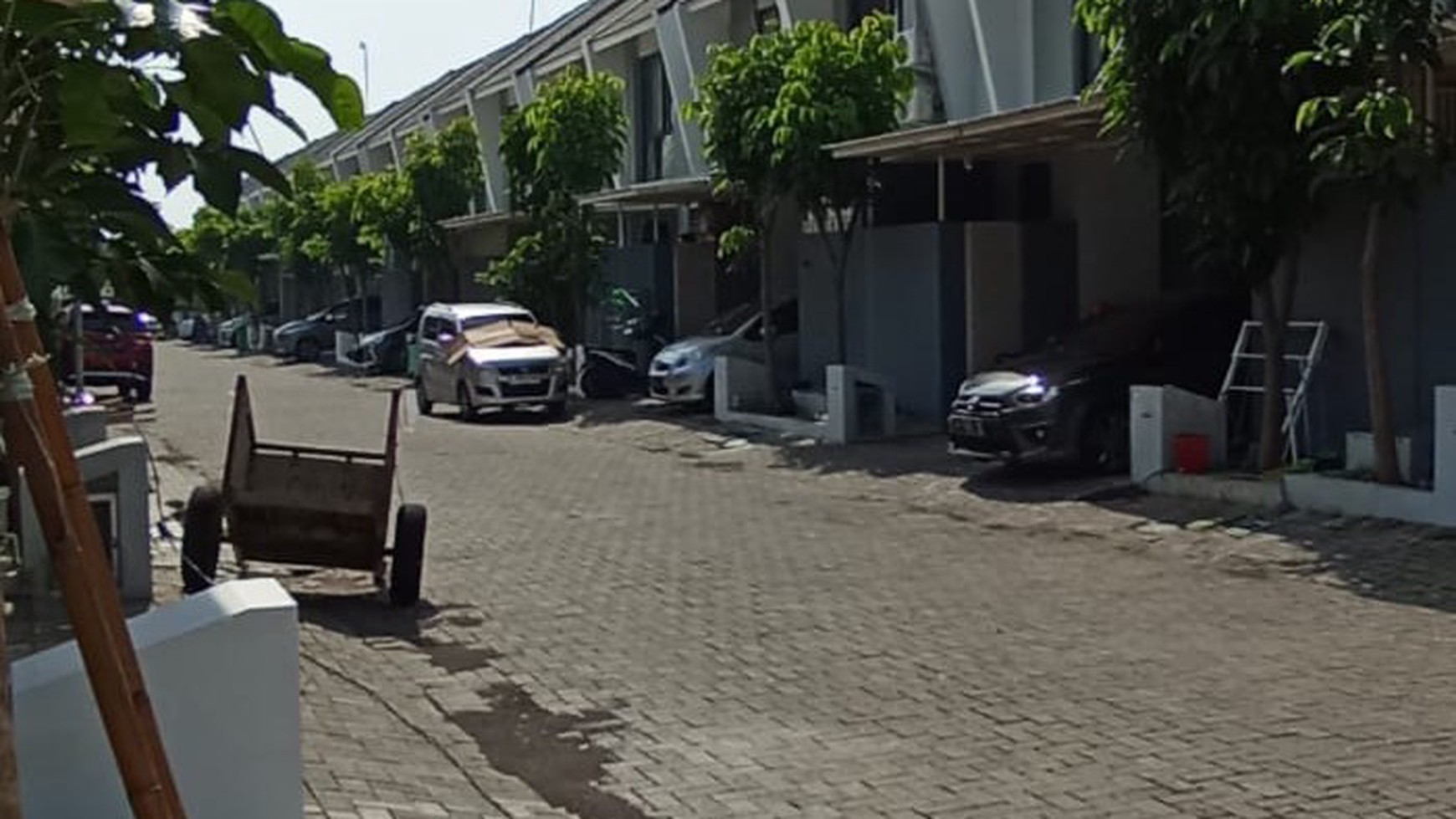 Rumah Cluster Serenade Royal Residence, Surabaya