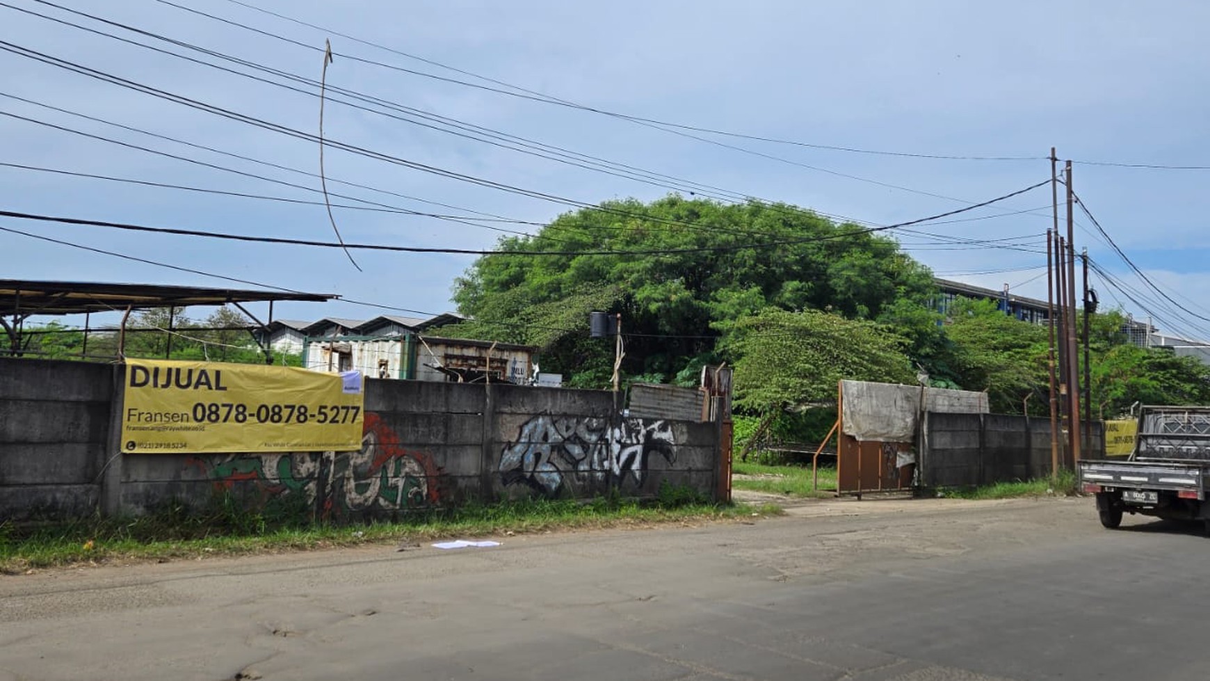 Tanah industri dan Pergudangan luas 20.250 m2 lokasi strategis dekat pintu tol Balaraja barat.