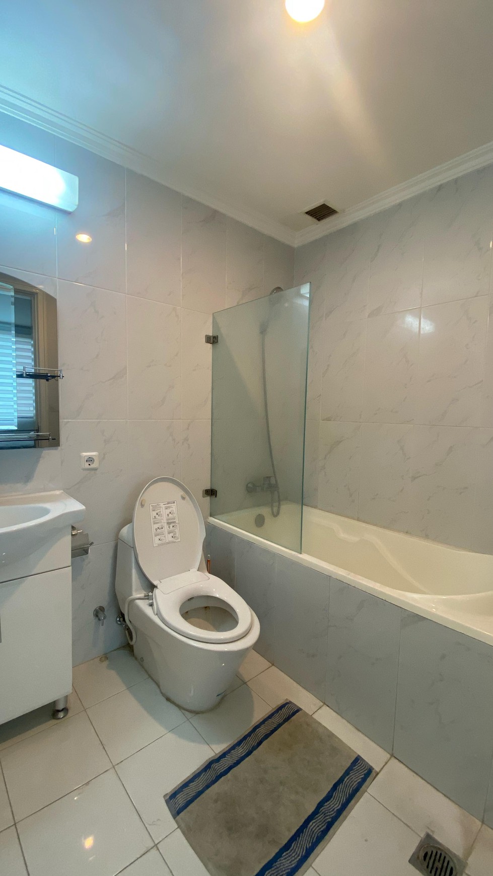 Apartemen Bumimas 2 BR Full Furnished - Lokasi Premium Jakarta Selatan