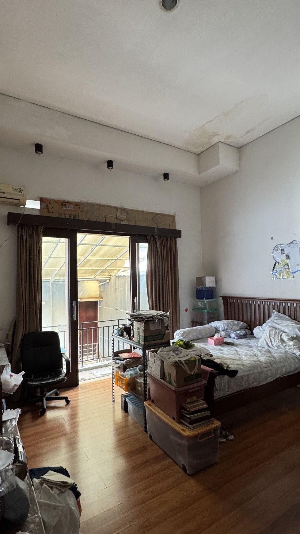 Dijual Rumah Siap Pakai Sayap Suryasumantri