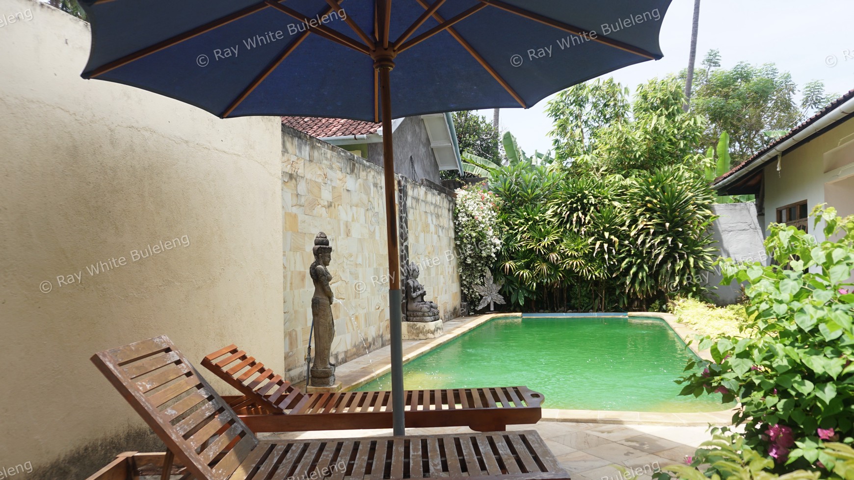 VILLA FOR SALE