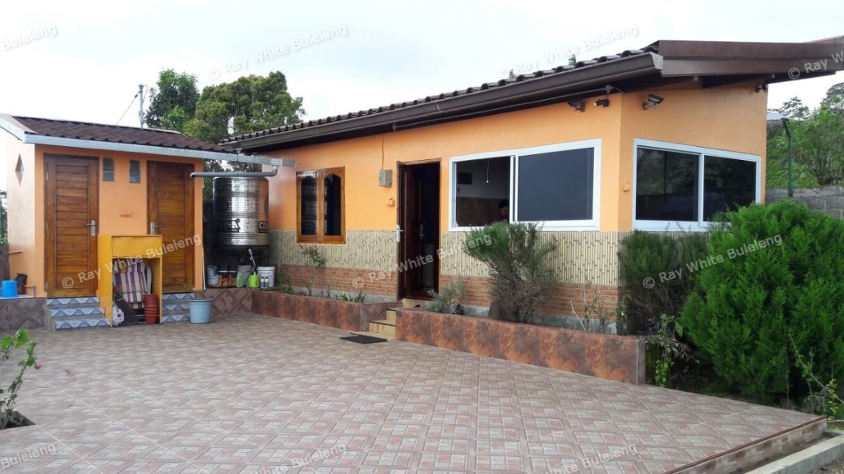 Price Dropped From 1,360,000,000,- To IDR 1,080,000,000,-. Freehold Land (With IMB) For Sale (+Bonus Guesthouse)
