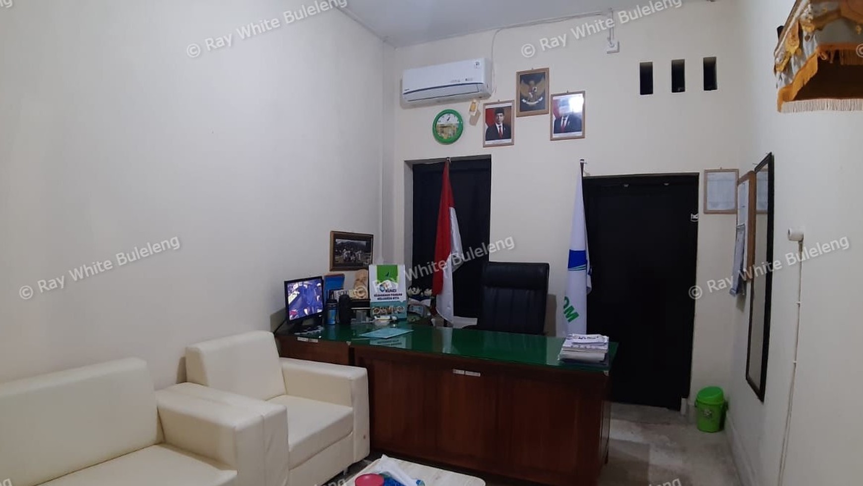 HOUSE FOR SALE IN DOWNTOWN SINGARAJA