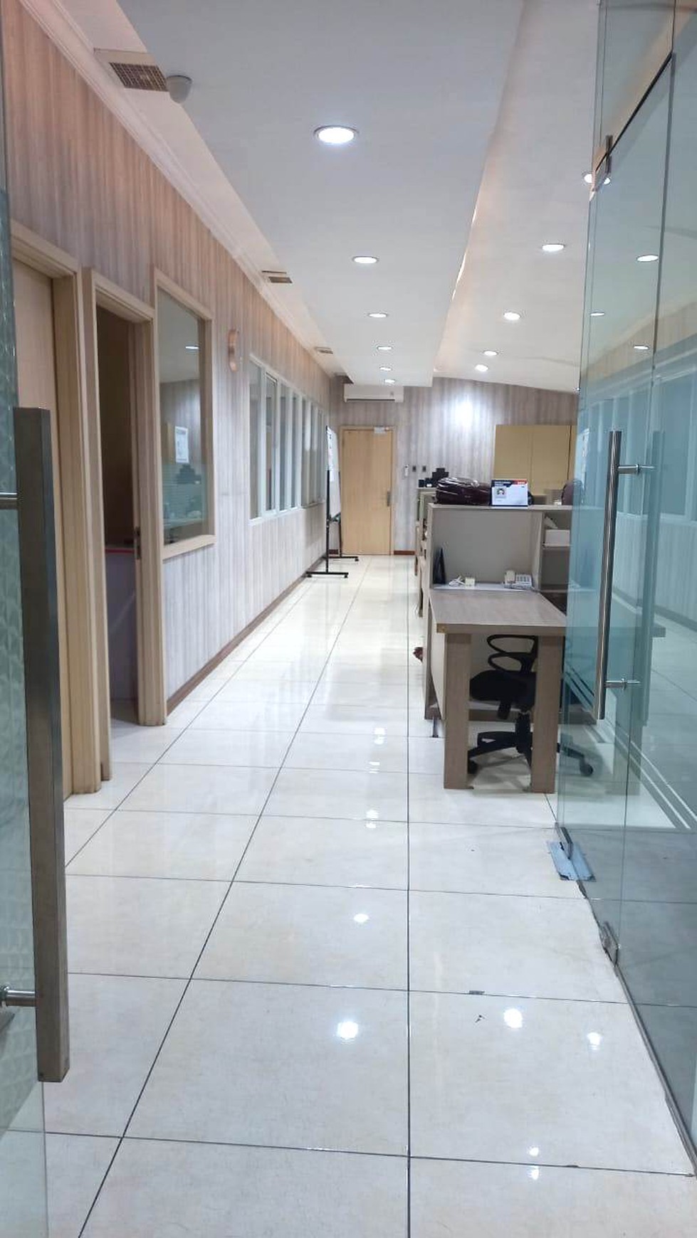 Dijual Gudang Siap Pakai Di Pergudangan Bandara Mas ,Kec Neglasari, Kota Tangerang