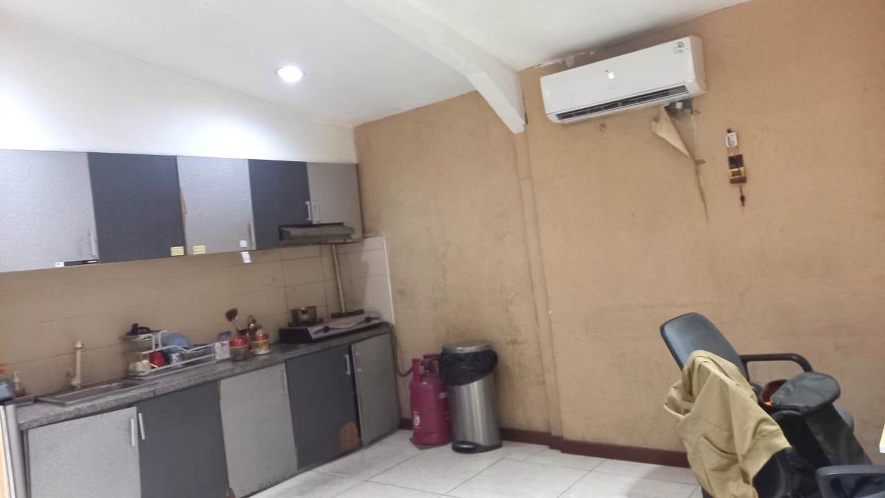 Dijual Gudang Siap Pakai Di Pergudangan Bandara Mas ,Kec Neglasari, Kota Tangerang