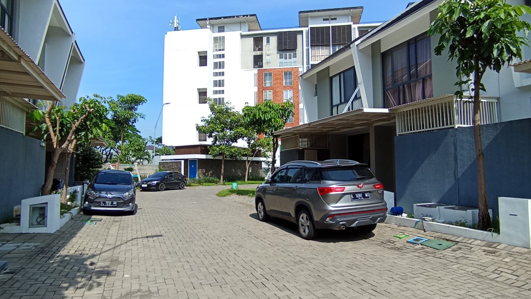Rumah Cluster Serenade Royal Residence, Surabaya