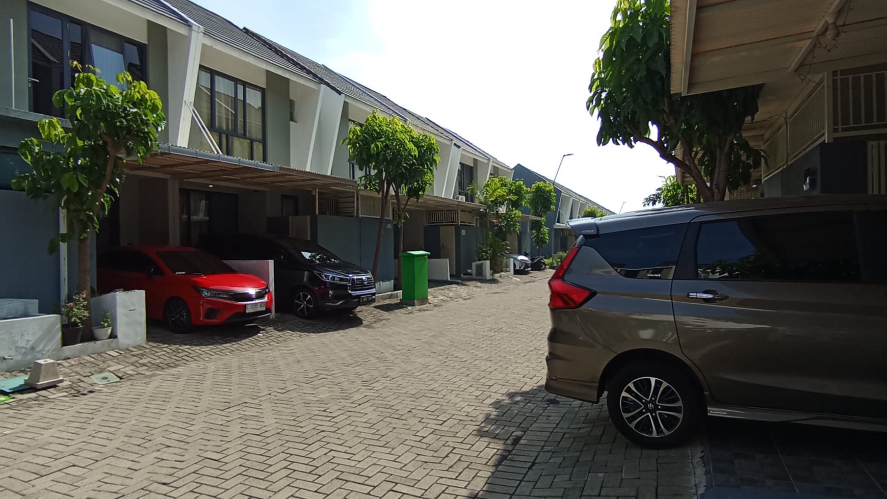 Rumah Cluster Serenade Royal Residence, Surabaya