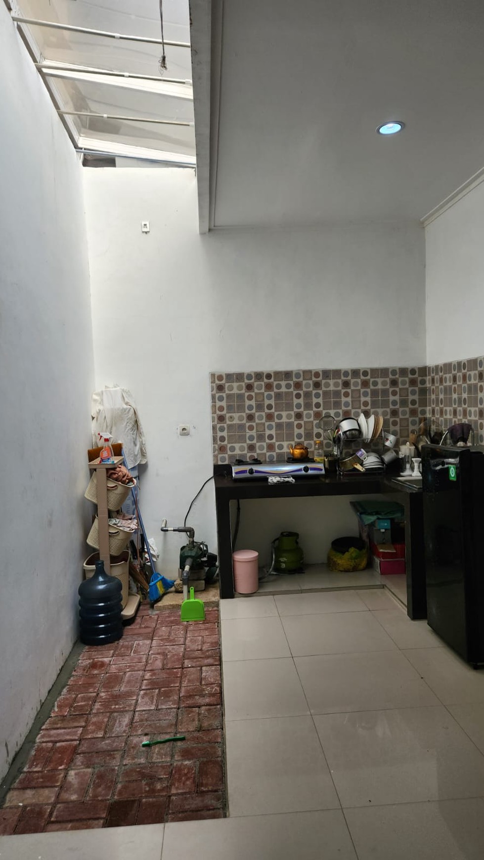 Rumah Minimalis Bagus Siap Huni di Puri Bintaro Hijau Pondok Aren Tangerang Selatan.