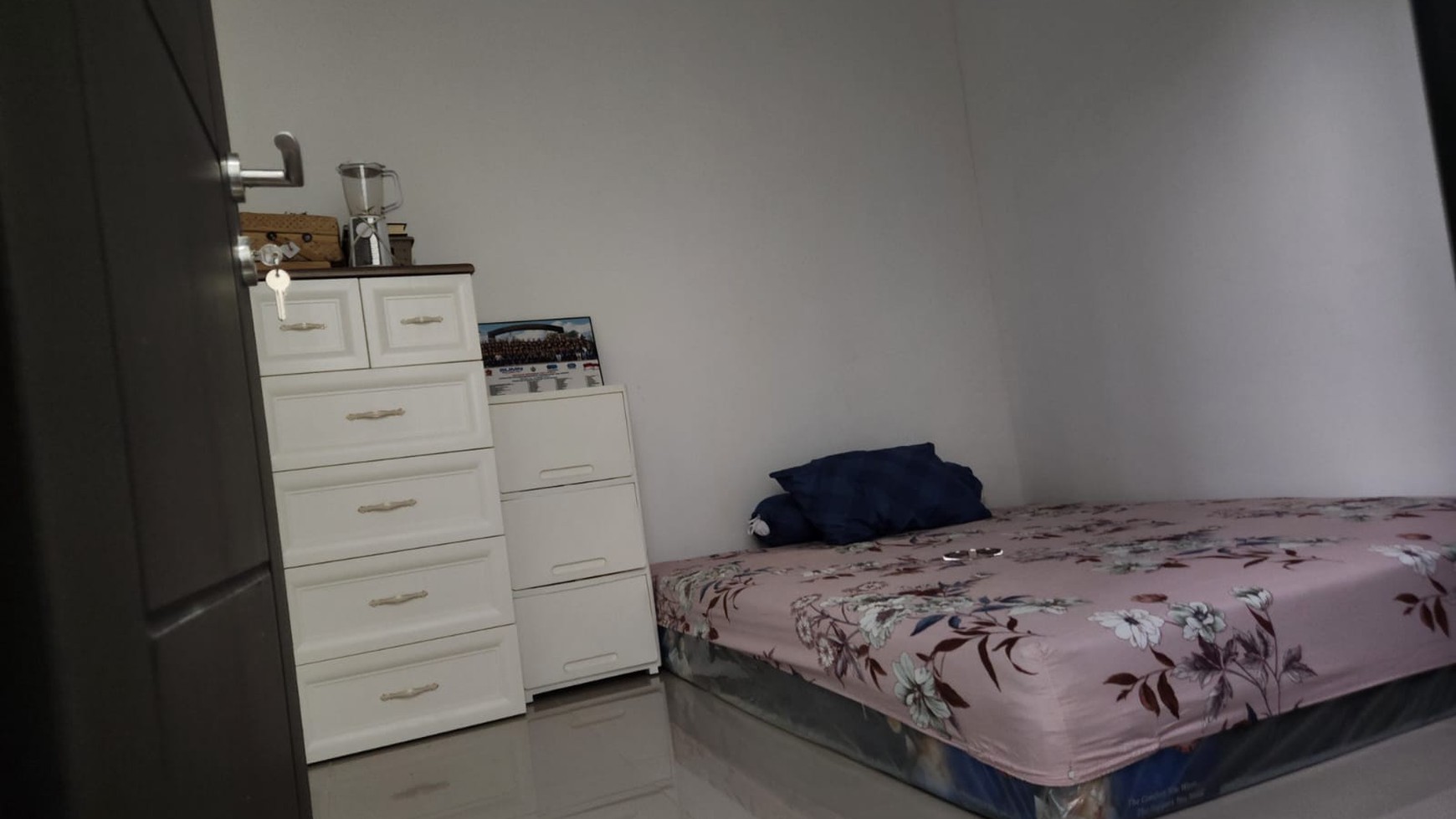 Rumah Minimalis Bagus Siap Huni di Puri Bintaro Hijau Pondok Aren Tangerang Selatan.