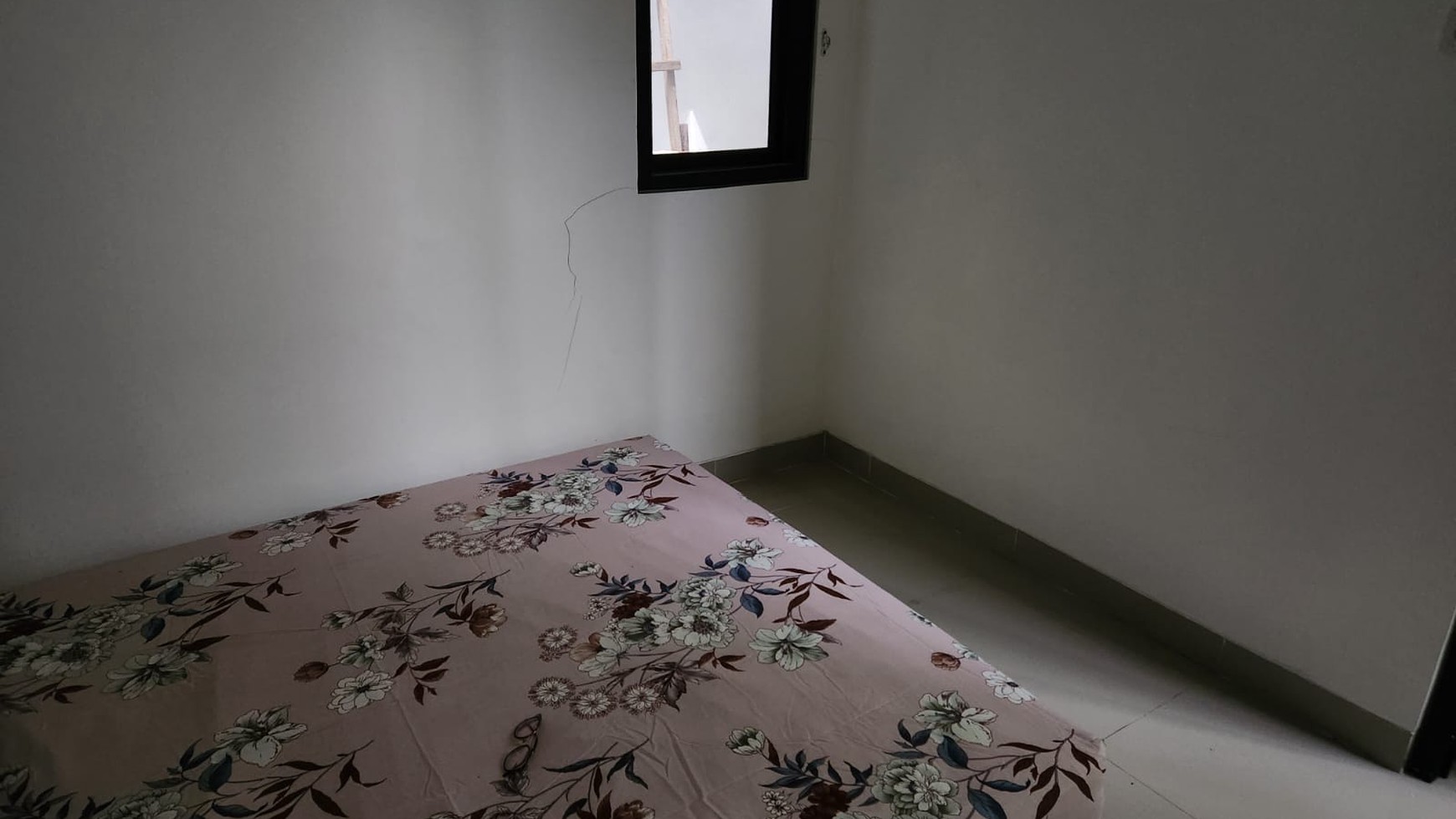 Rumah Minimalis Bagus Siap Huni di Puri Bintaro Hijau Pondok Aren Tangerang Selatan.