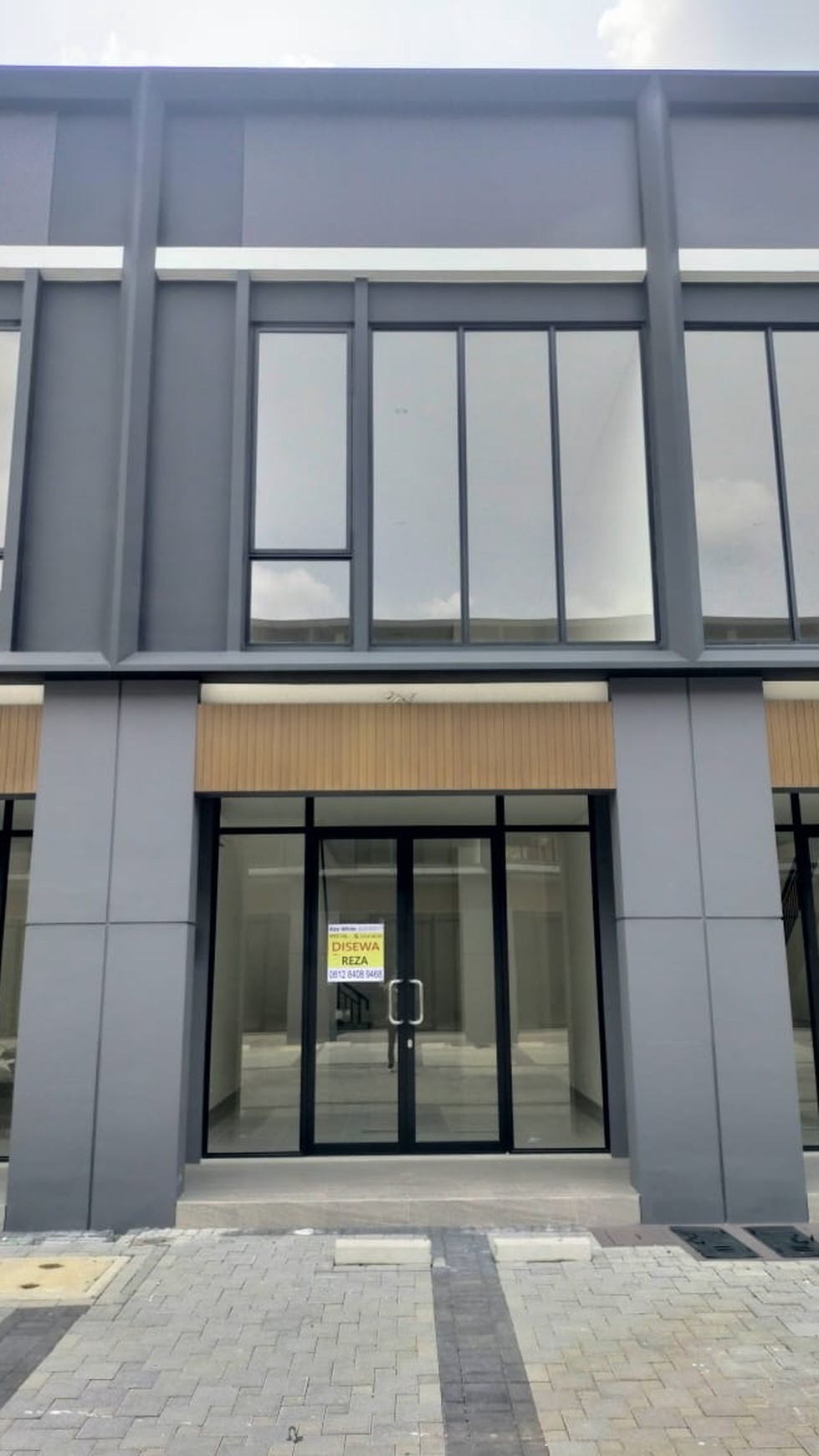 Rent. Ruko brand new di ruko Hampton Avenue, Gading Serpong